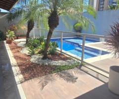 Casa á venda  em Piatã