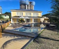 Casa á venda  em Piatã